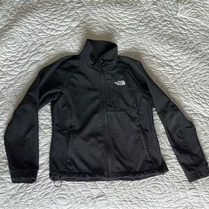 The North Face WindWall Softshell Jacket Women’s M Black Full Zip Hiking Outdoor